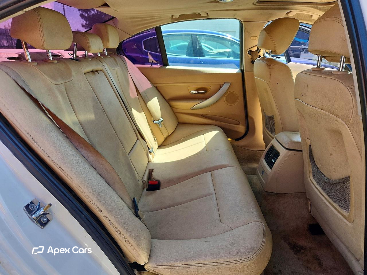 BMW Series 3 2012