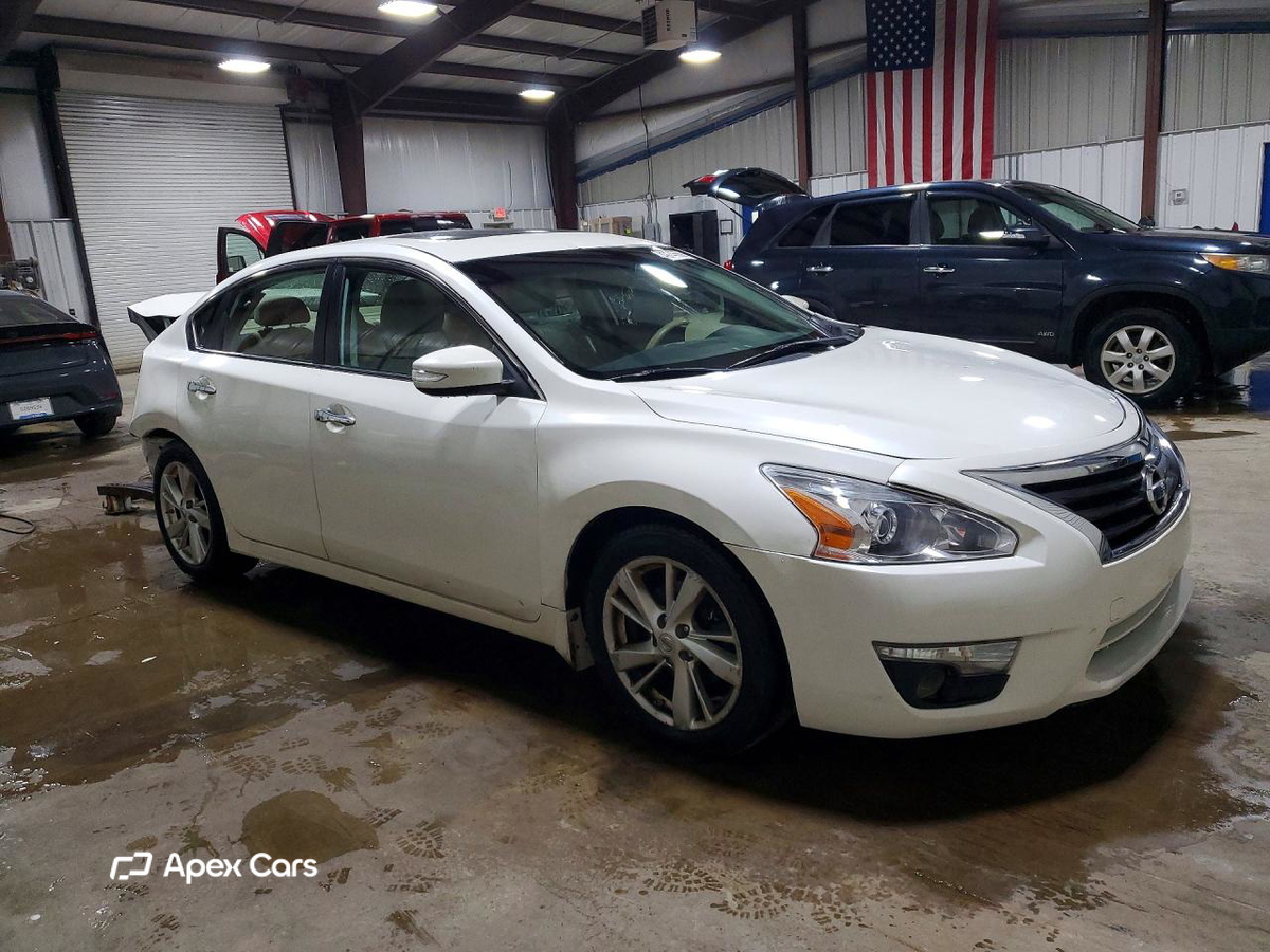 Nissan Altima 2015