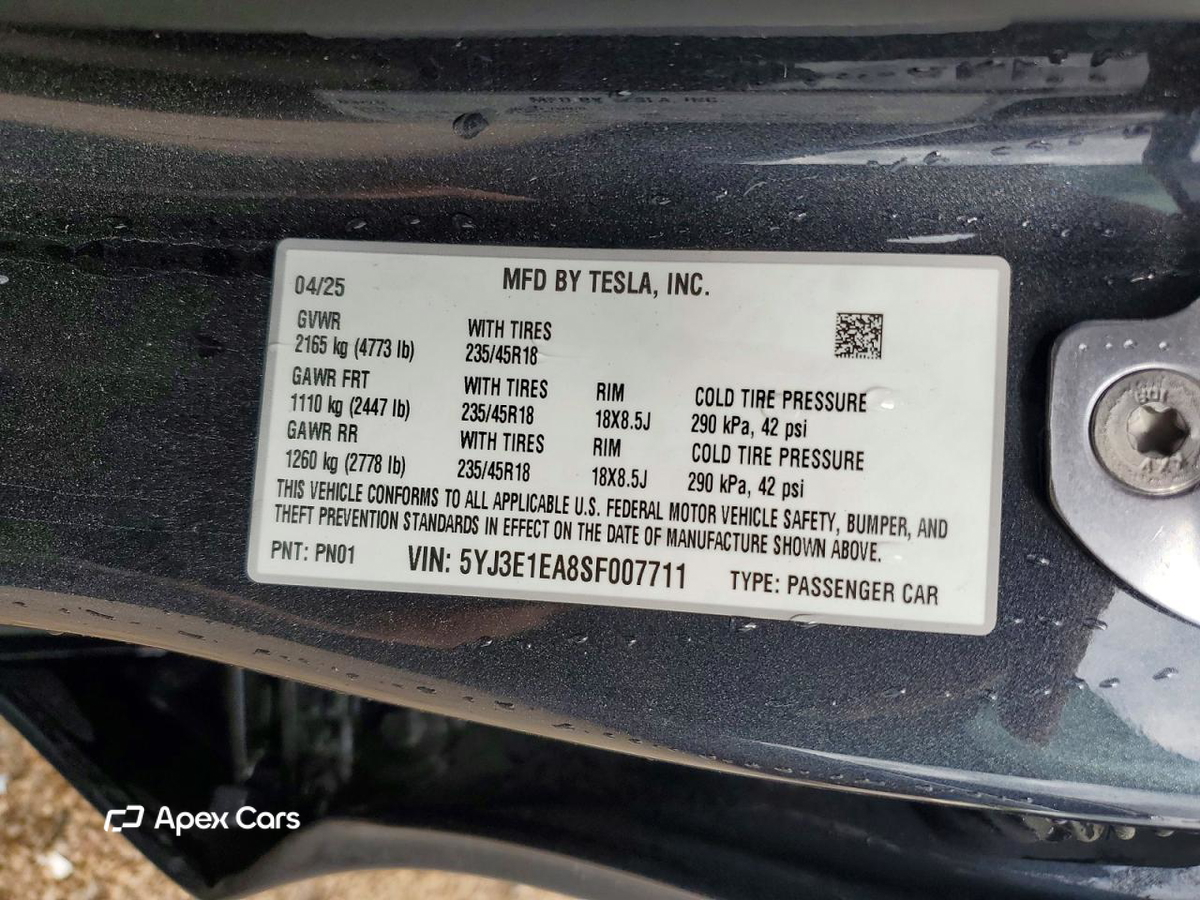 Tesla Model 3 2025