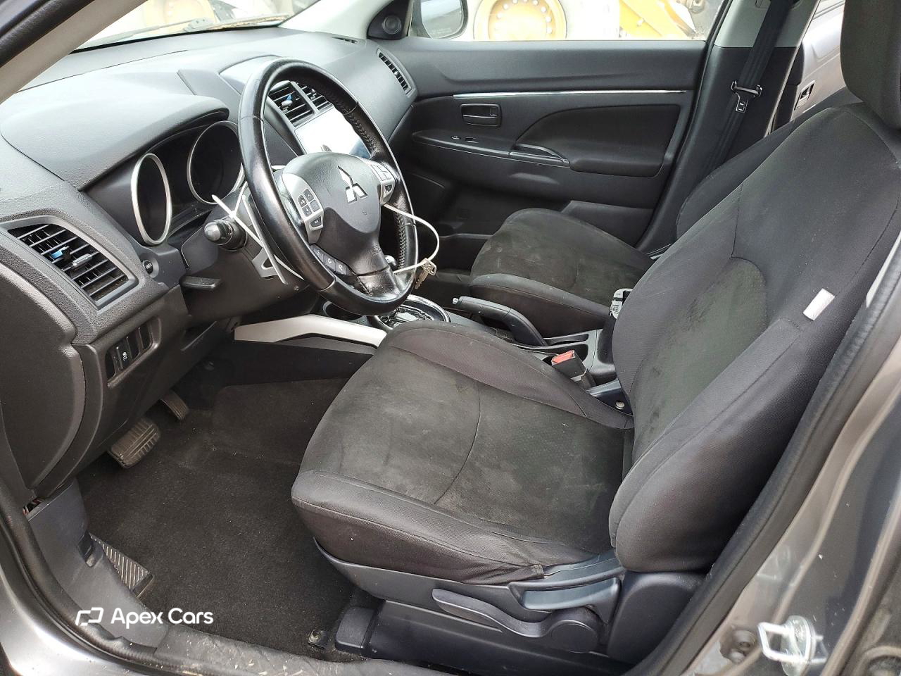 Mitsubishi Outlander 2013