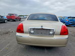 Lincoln Town Car 2010