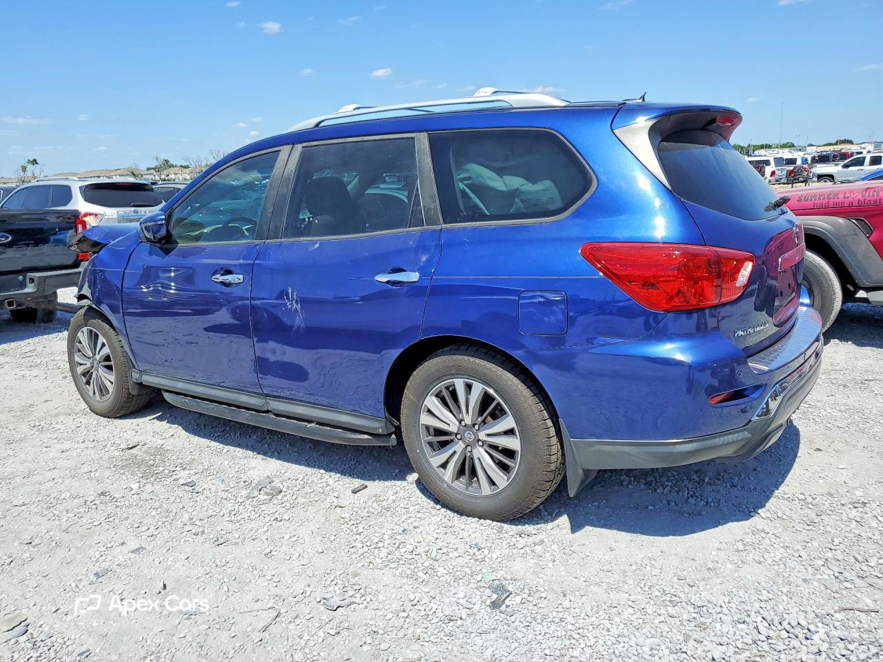 Nissan Pathfinder 2017