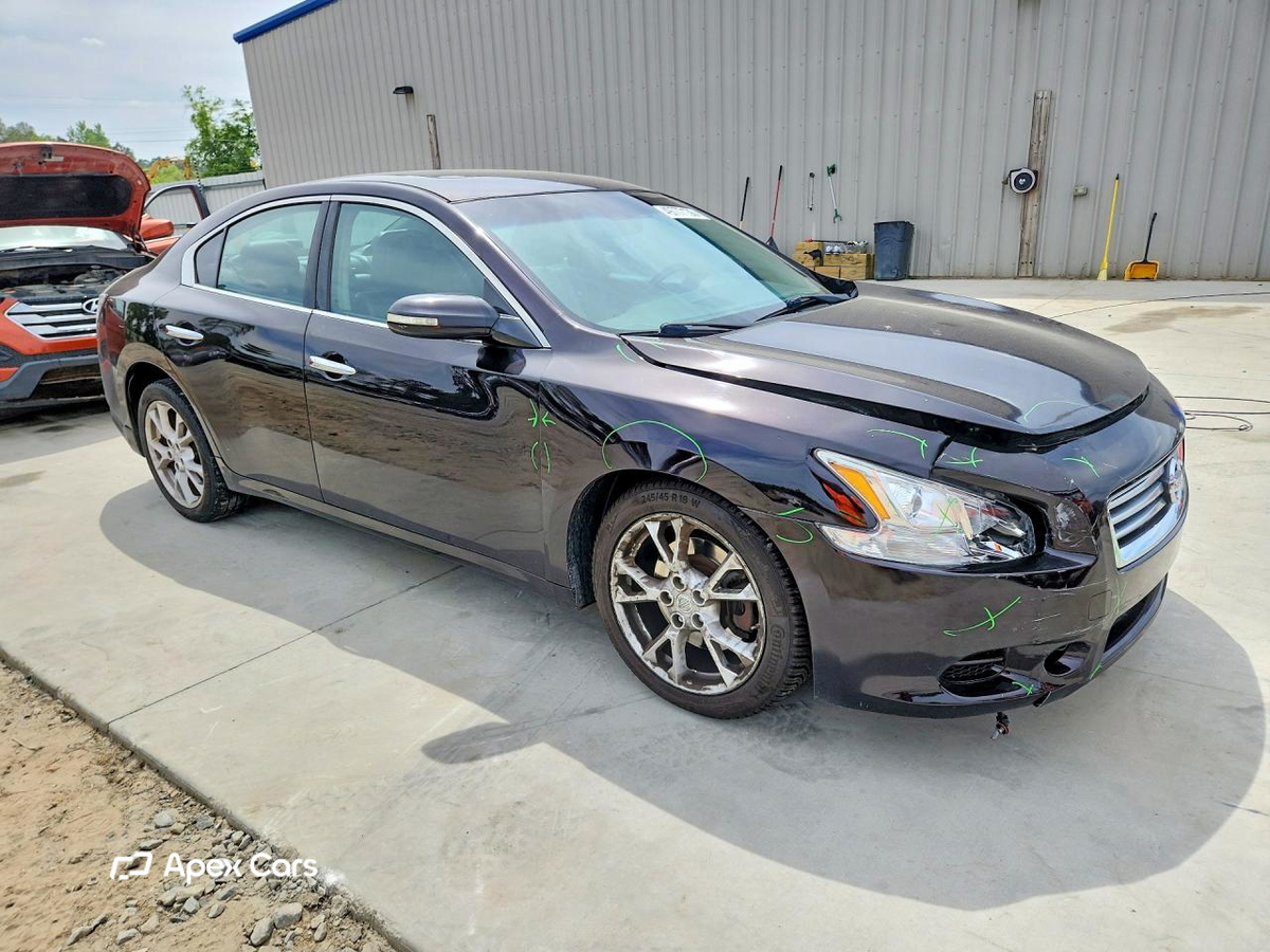 Nissan Maxima 2014