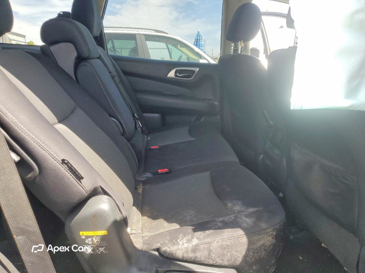 Nissan Pathfinder 2019