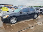 Nissan Altima 2011