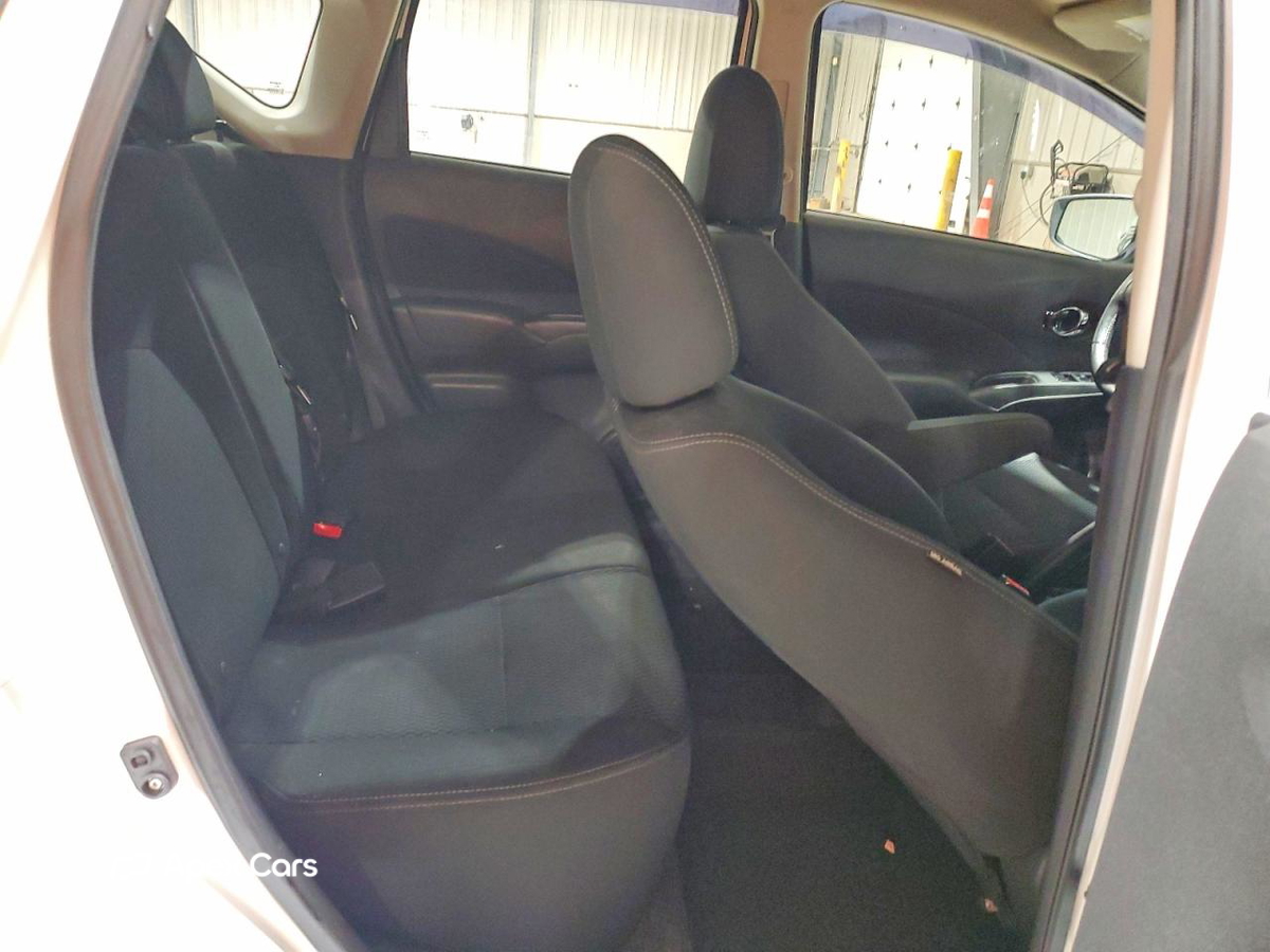 Nissan Versa 2016