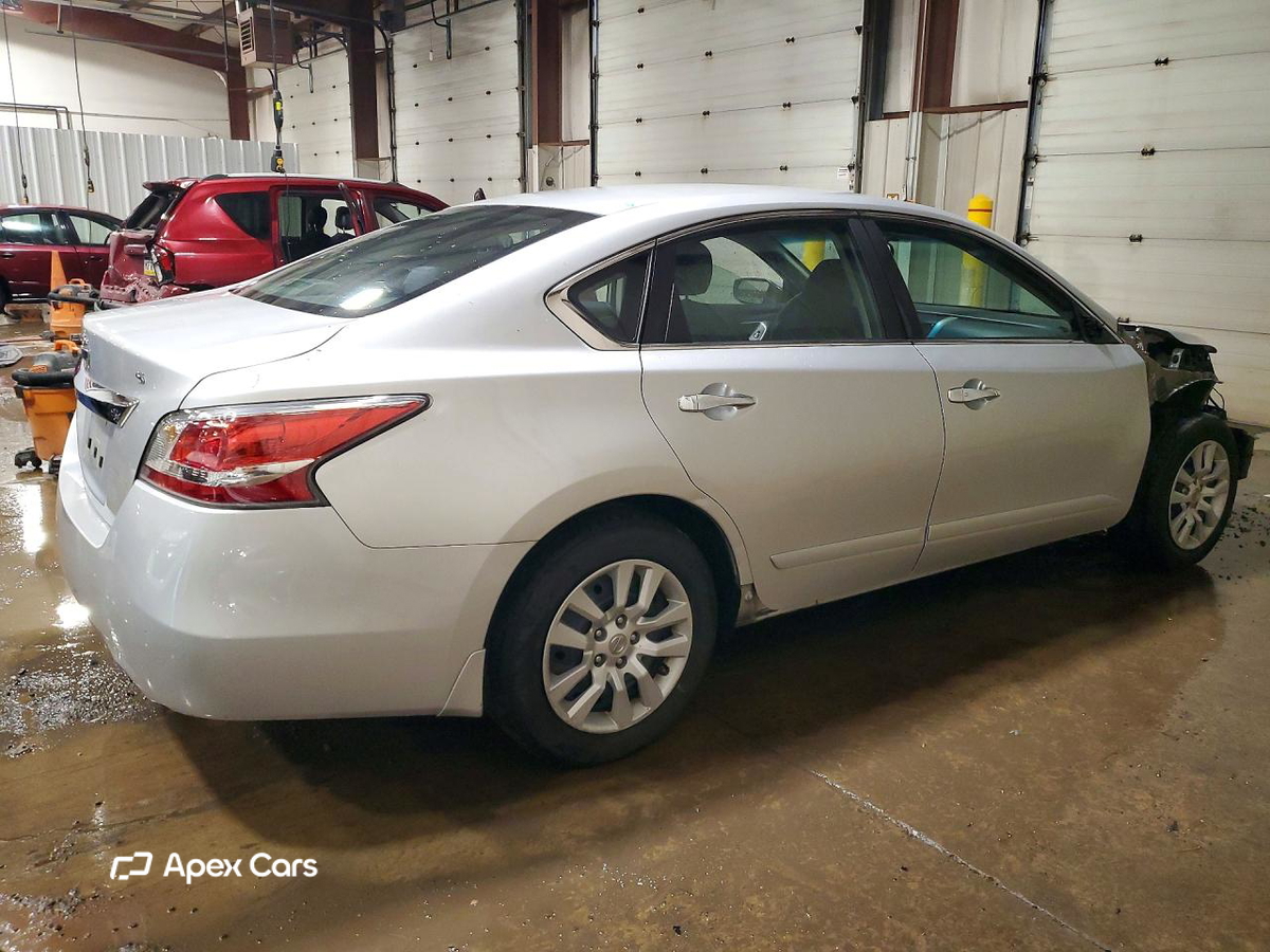 Nissan Altima 2015