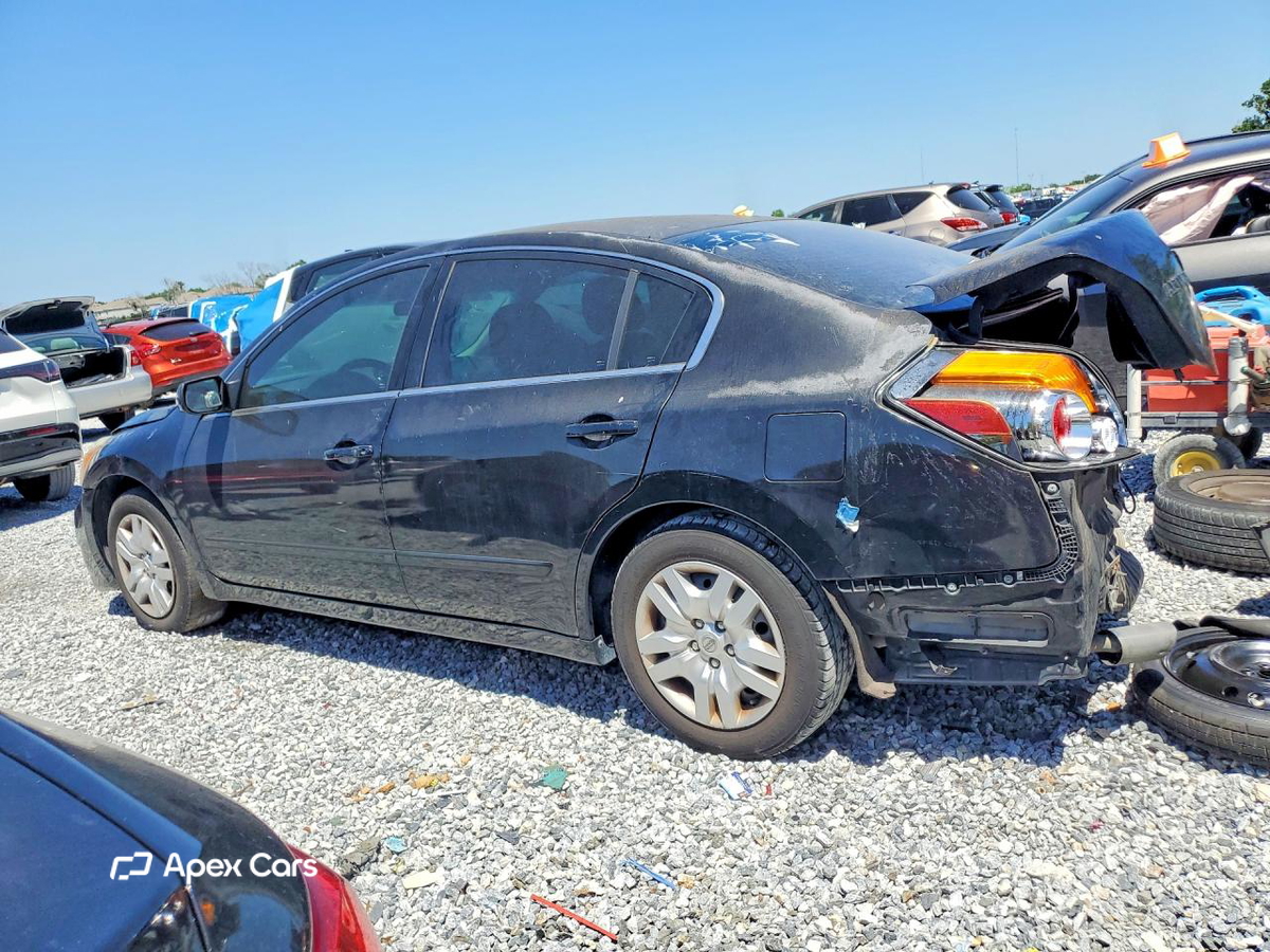 Nissan Altima 2012