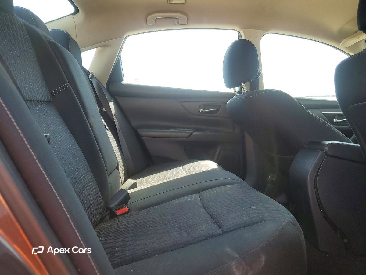 Nissan Altima 2016