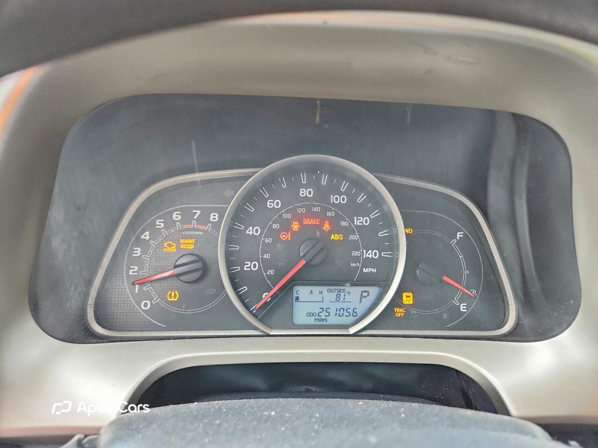 Toyota RAV 4 2014