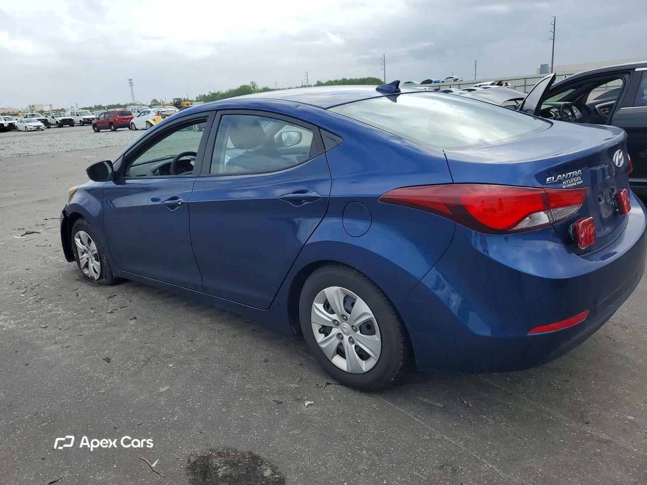 Hyundai Elantra 2016