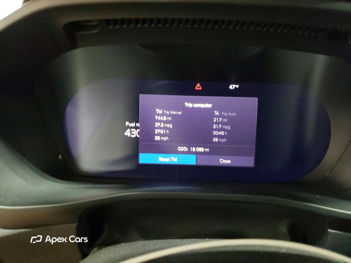 Volvo XC40 2024