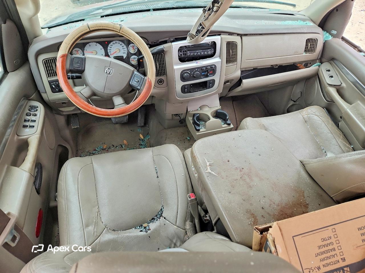 Dodge RAM 2004
