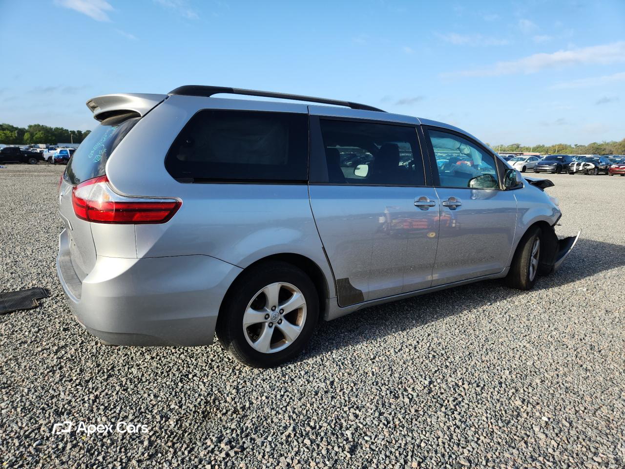 Toyota Sienna 2015