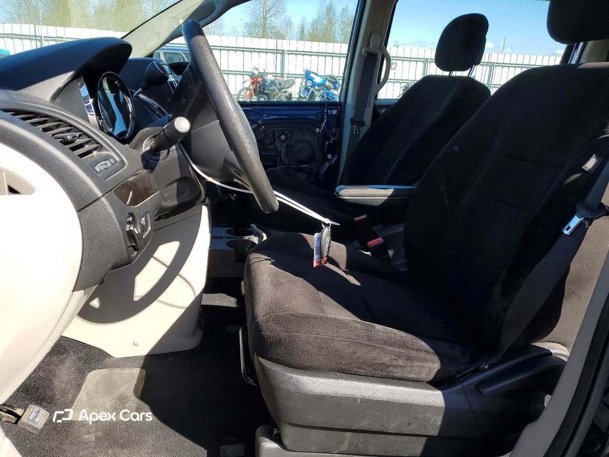 Dodge Caravan 2013