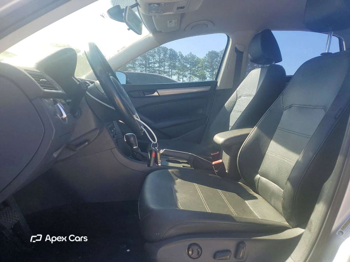 Volkswagen Passat 2014