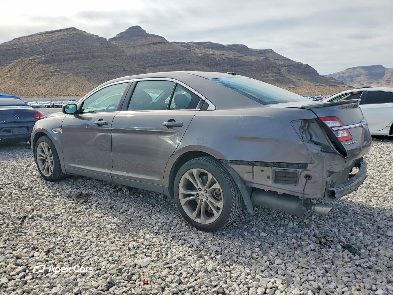Ford Taurus 2013