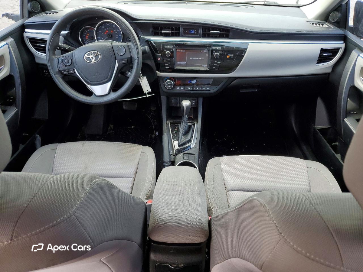Toyota Corolla 2015