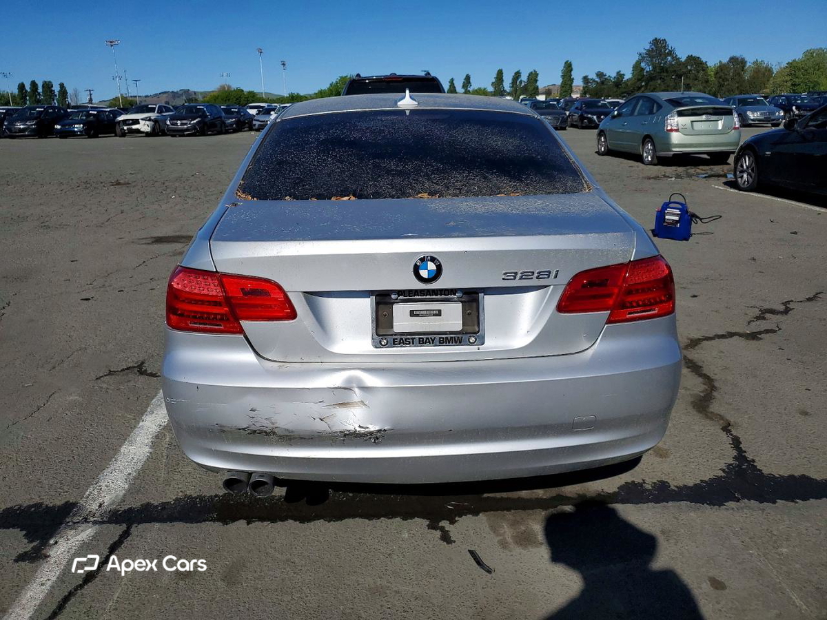 BMW Series 3 2012
