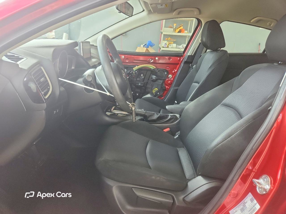 Mazda 3 2015
