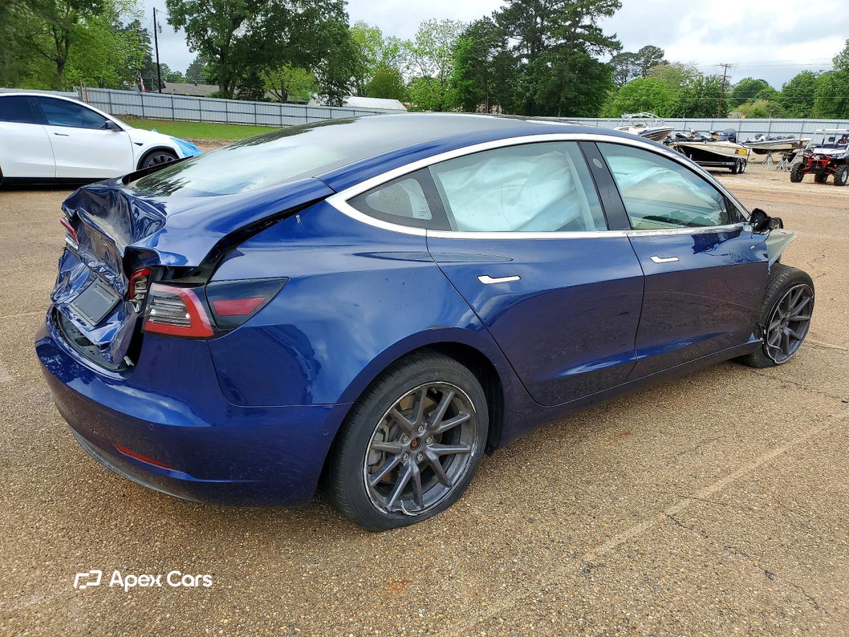 Tesla Model 3 2018