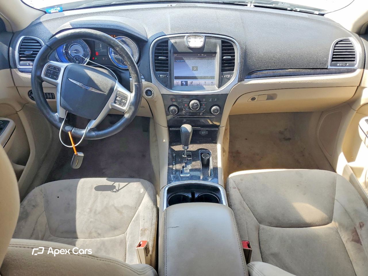 Chrysler 300 2011
