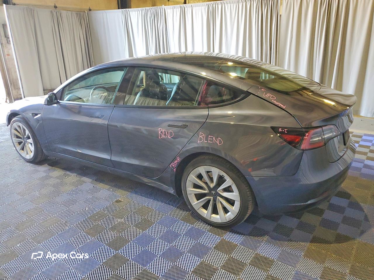Tesla Model 3 2022