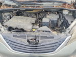 Toyota Sienna 2011