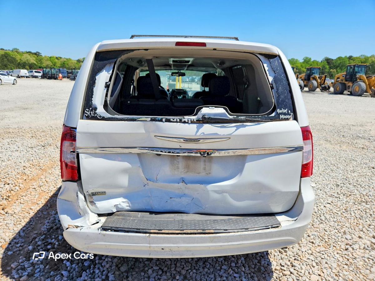 Chrysler Voyager 2013