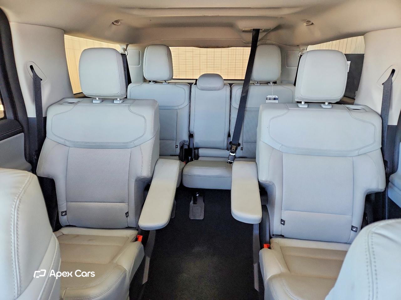 Ford Expedition 2025