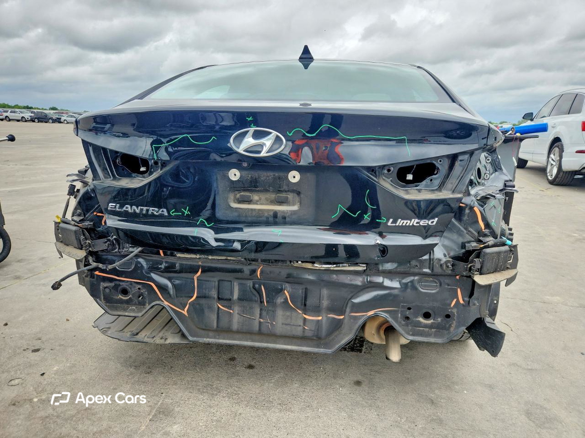 Hyundai Elantra 2017