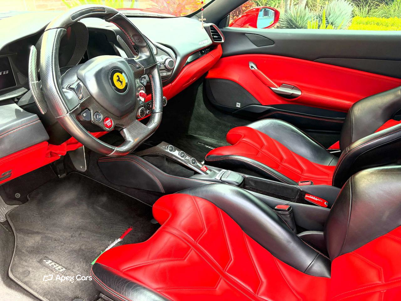 Ferrari 488 2016