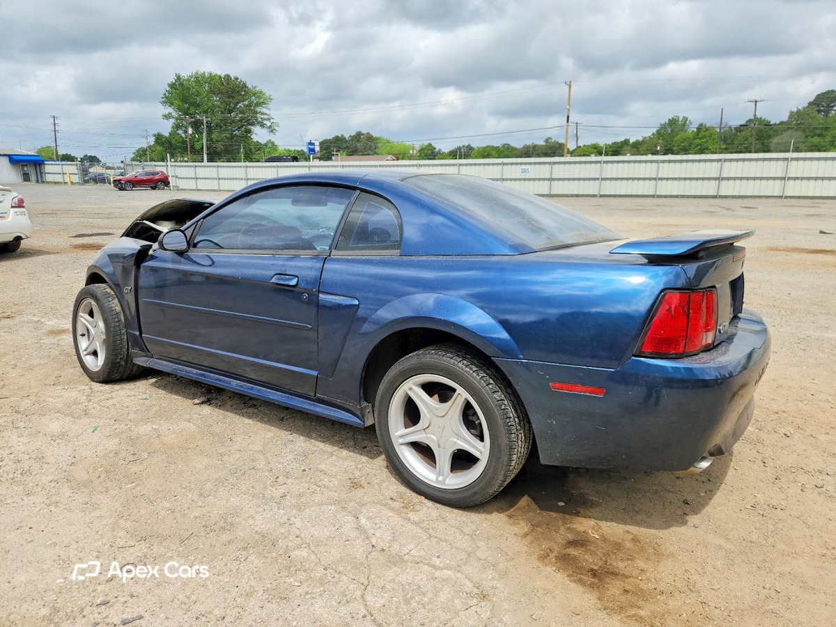 Ford Mustang 2003