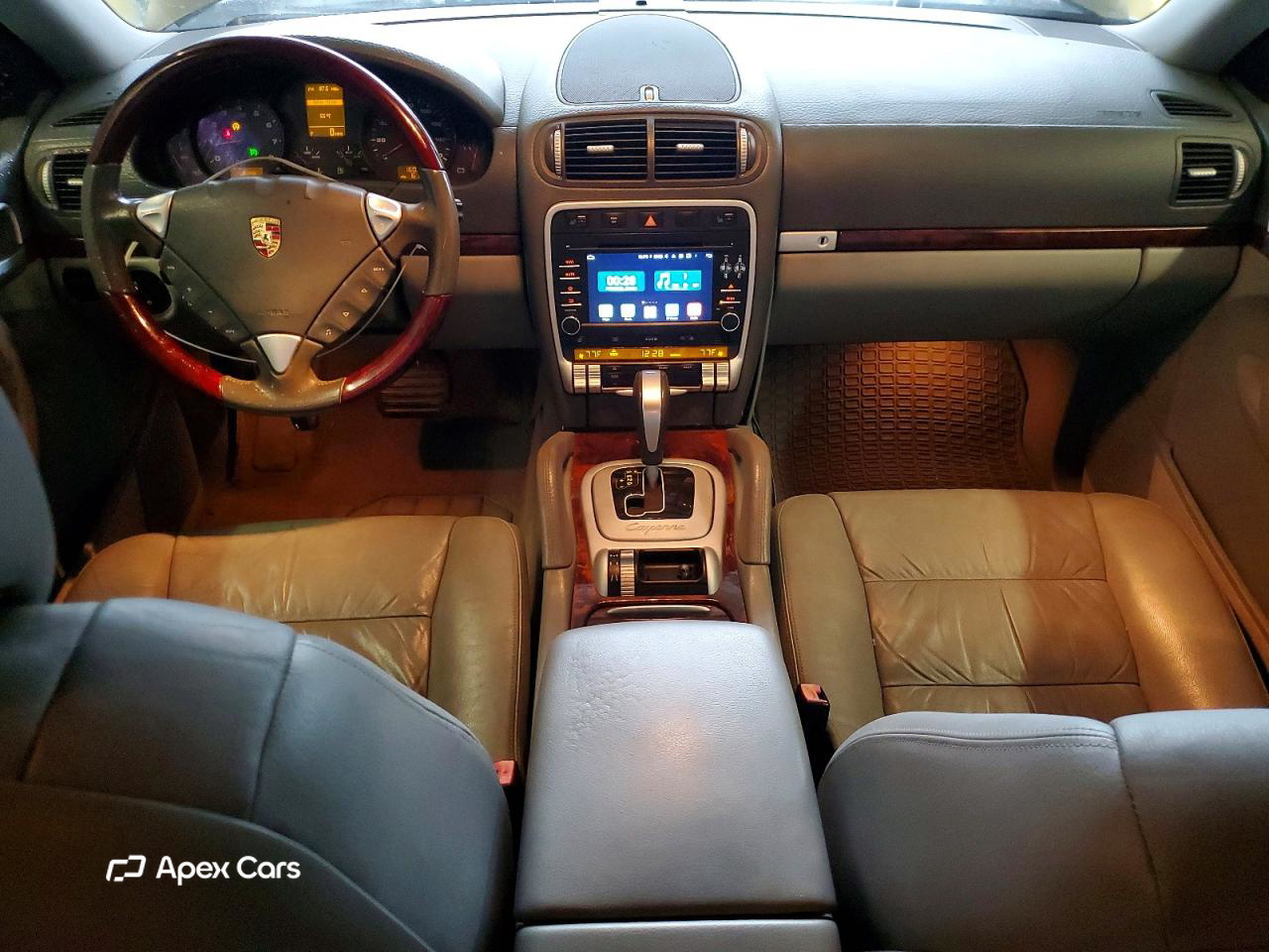 Porsche Cayenne 2005