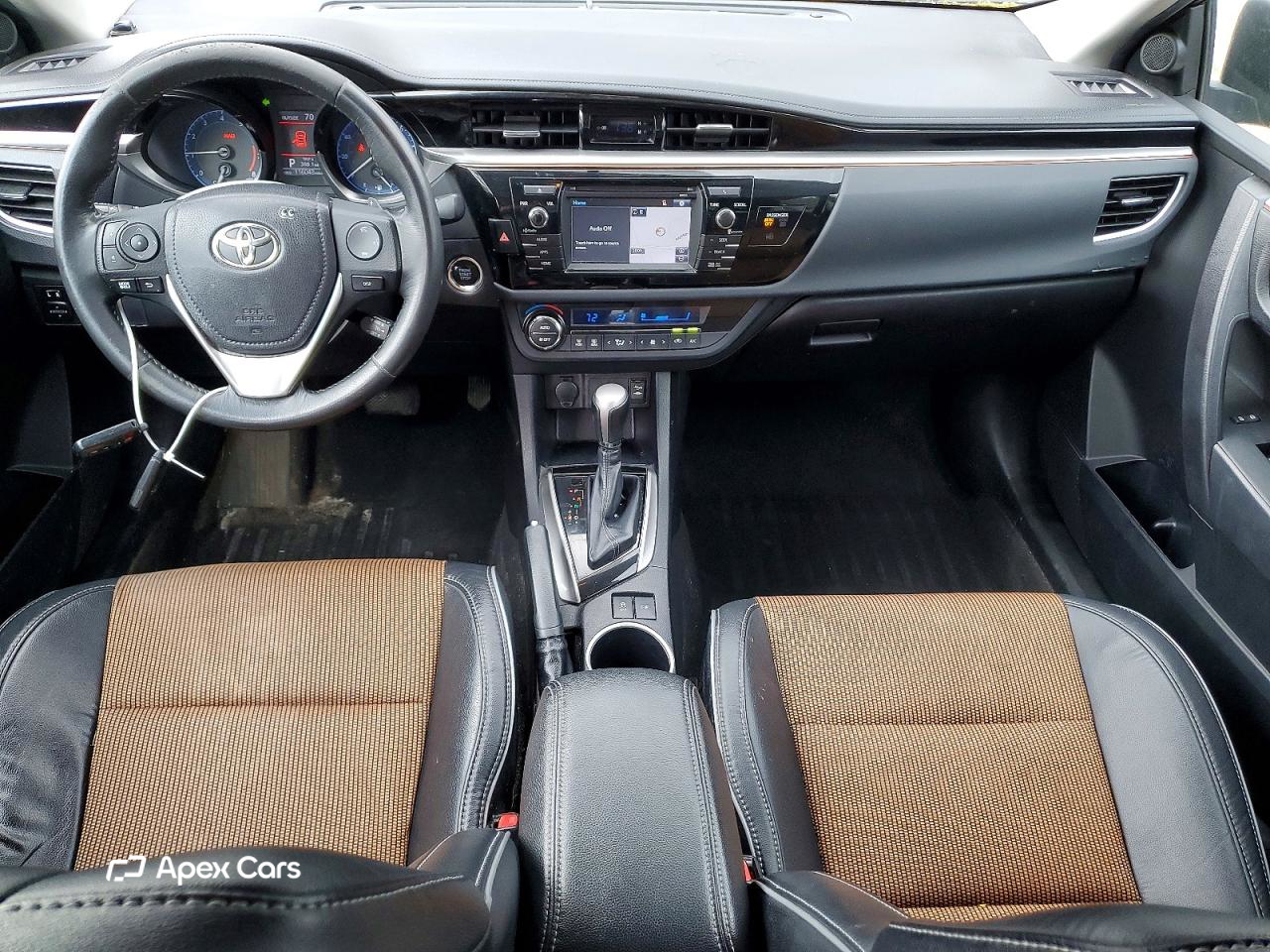 Toyota Corolla 2015