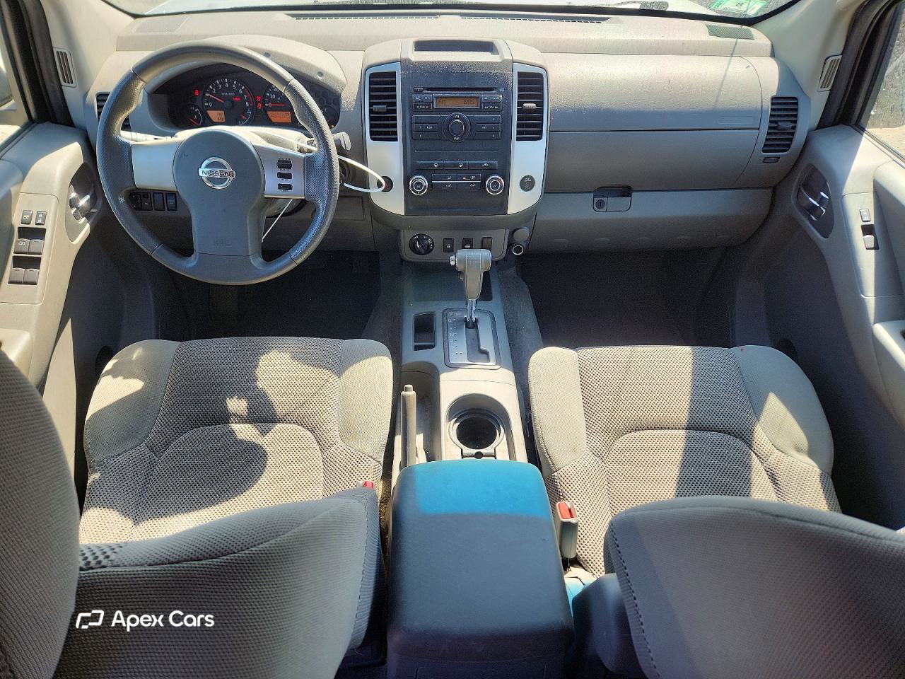 Nissan Navara (Frontier) 2010