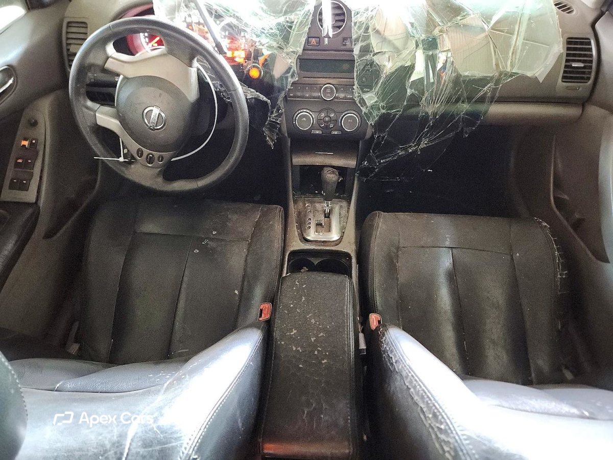 Nissan Altima 2012