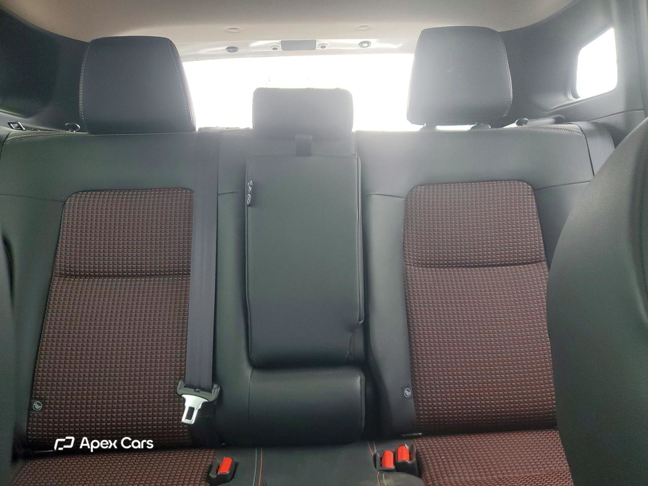 Nissan Kicks 2025
