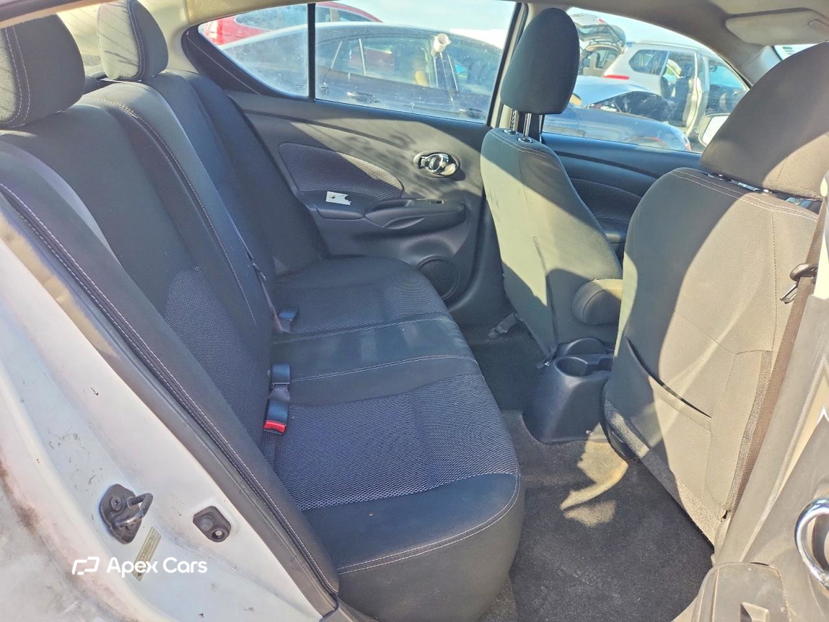 Nissan Versa 2017
