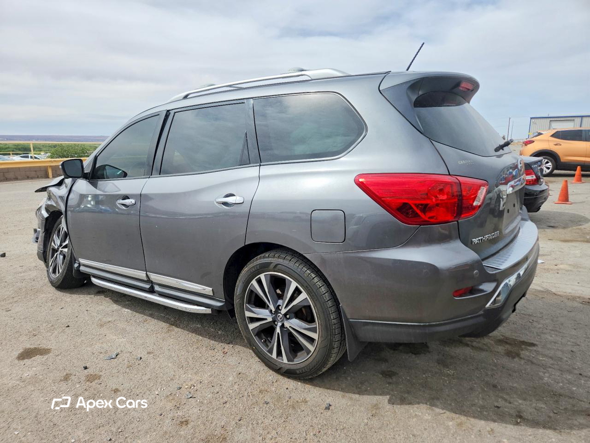 Nissan Pathfinder 2018