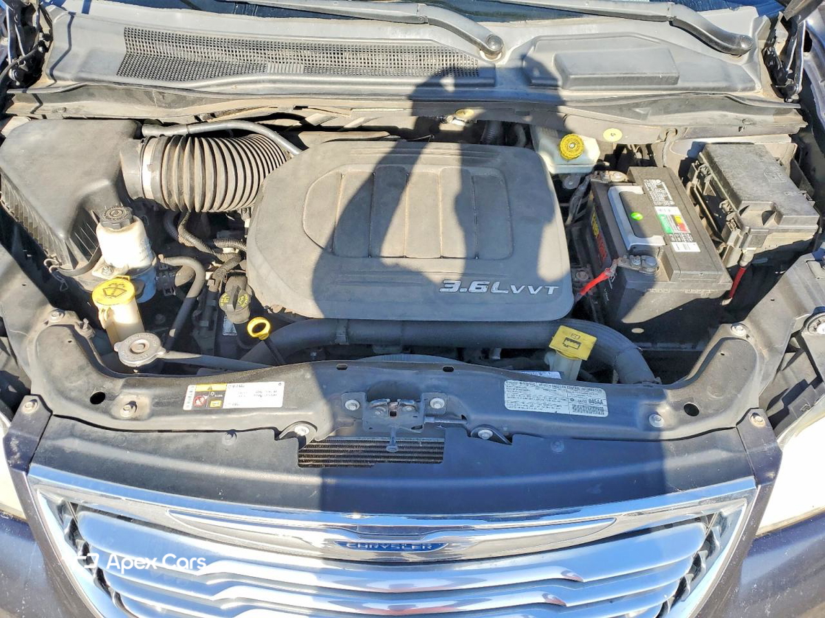 Chrysler Voyager 2013