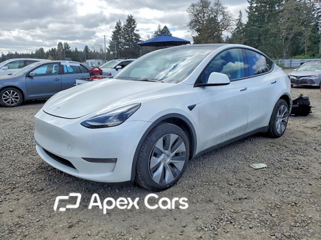 Tesla Model Y 2022 - Image 1 of 14