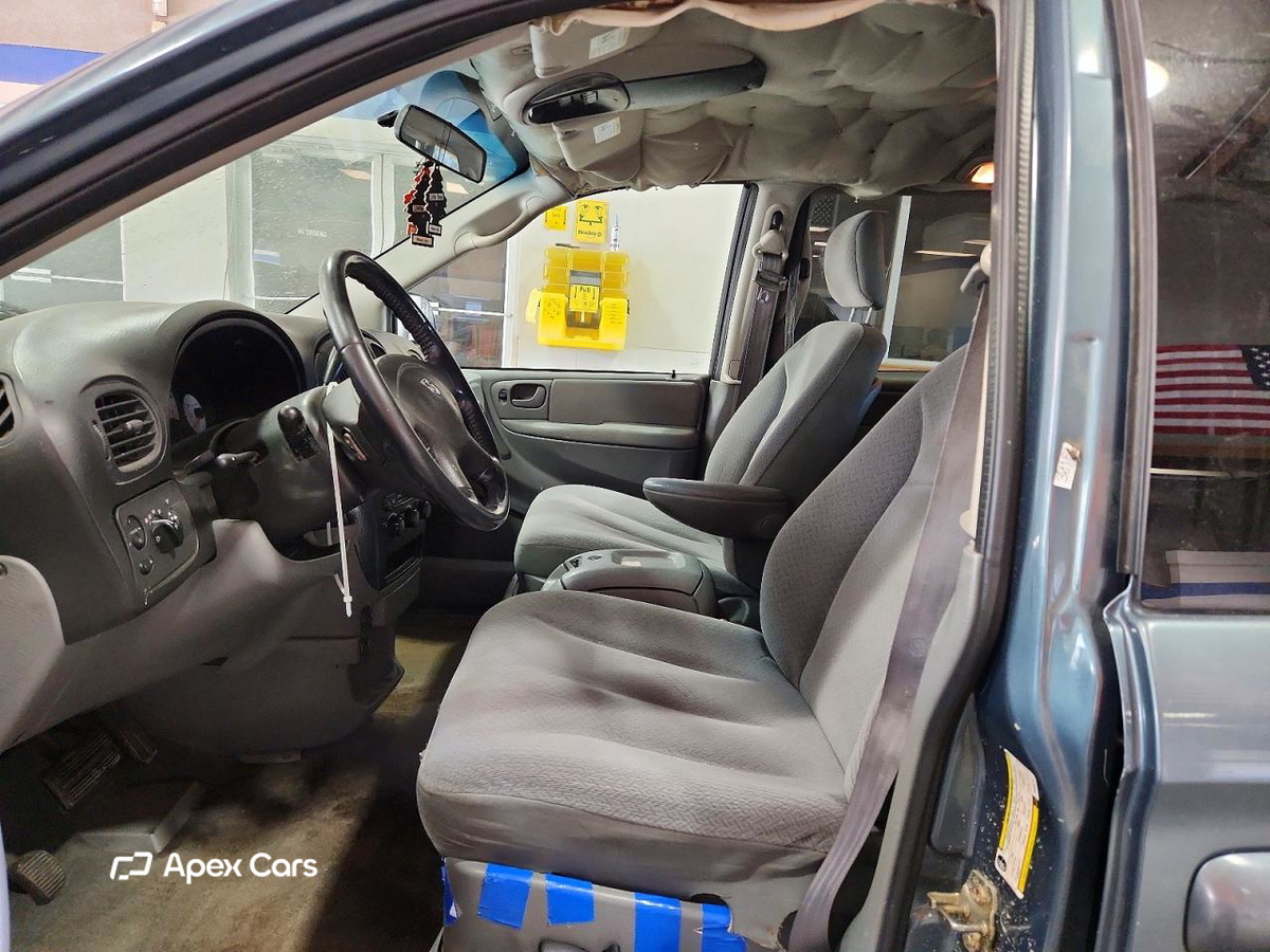 Dodge Caravan 2005