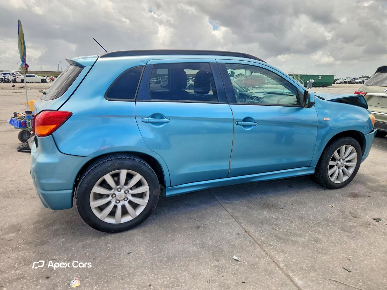 Mitsubishi Outlander 2011