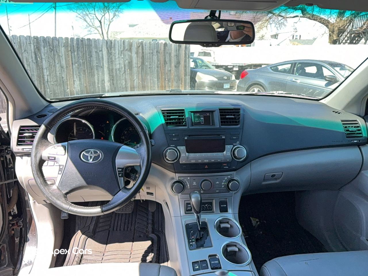 Toyota Highlander 2011