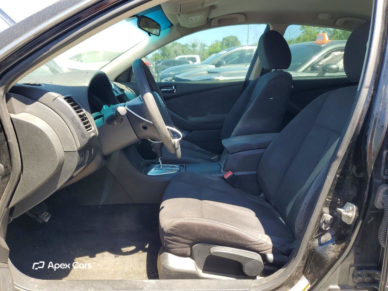 Nissan Altima 2012