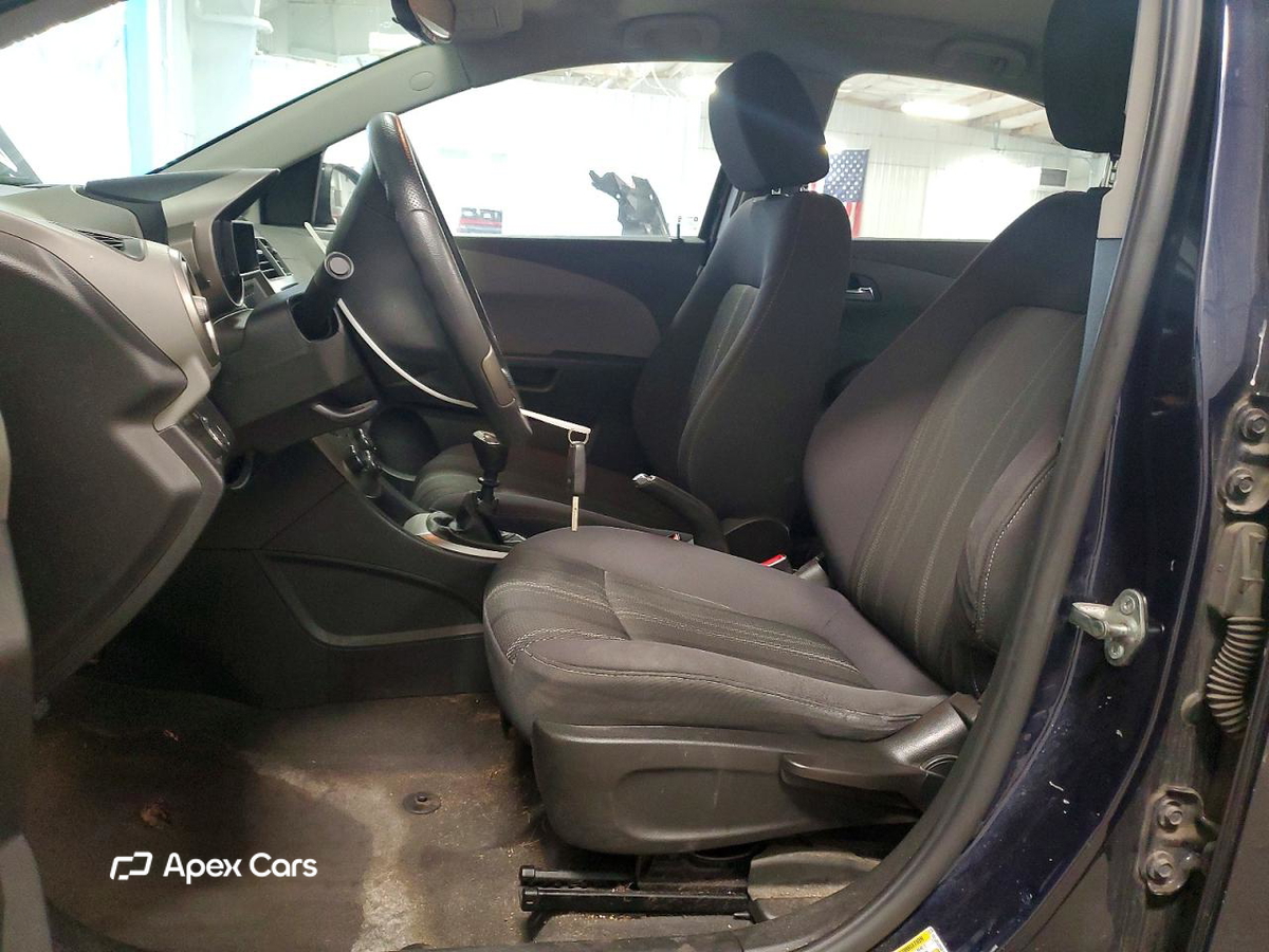 Chevrolet Sonic 2015