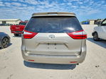 Toyota Sienna 2016