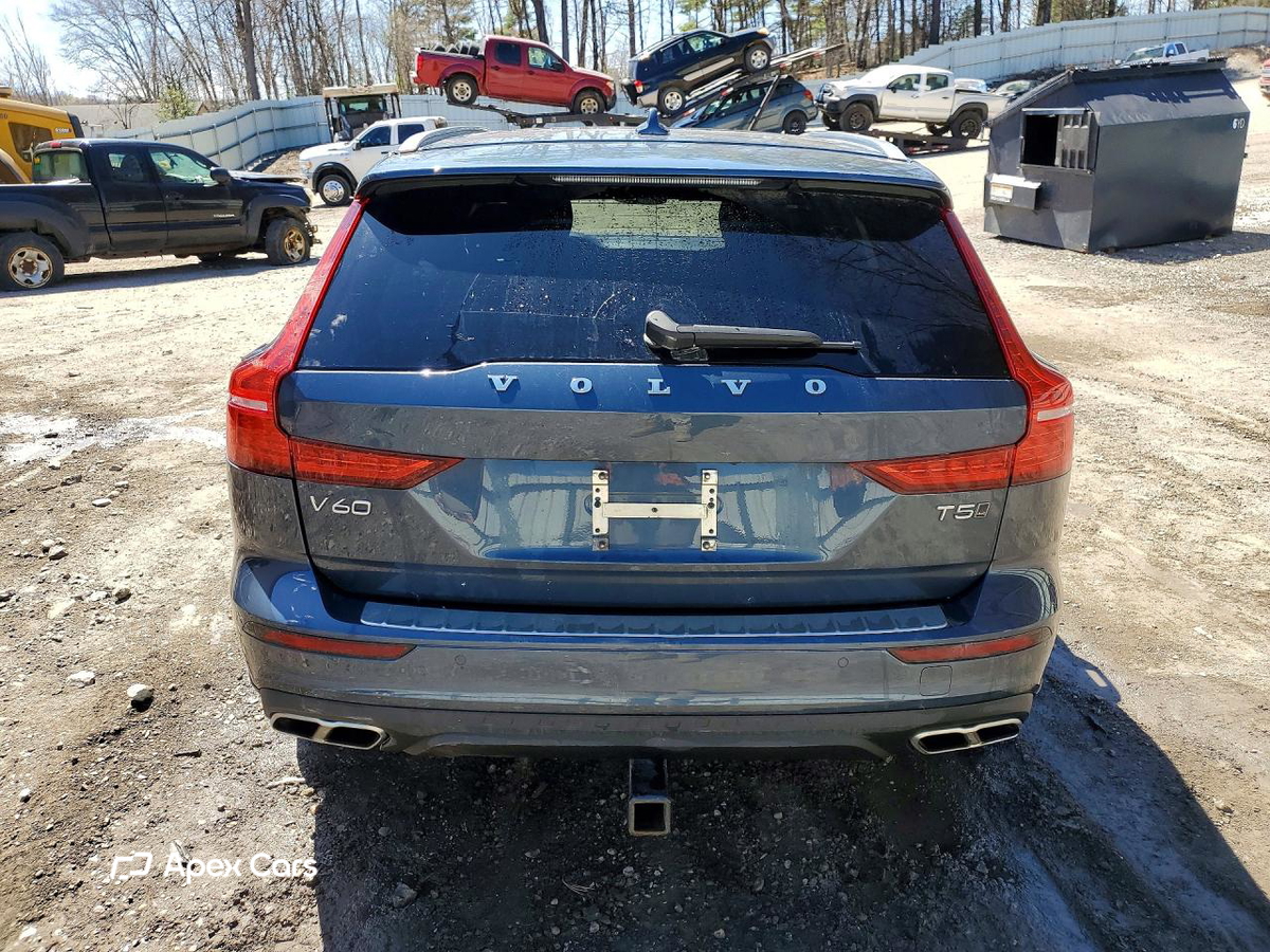 Volvo V60 2021