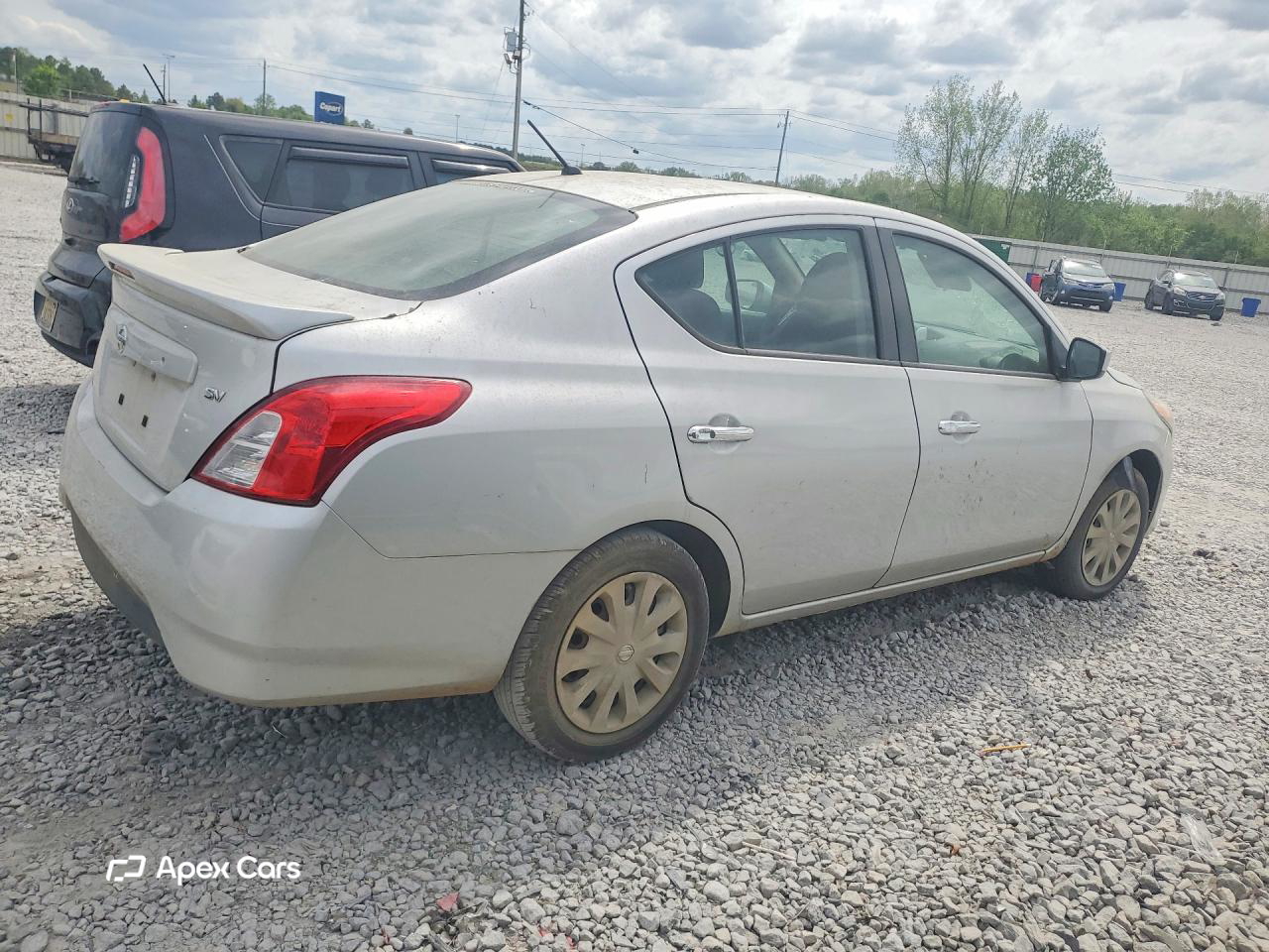 Nissan Versa 2019